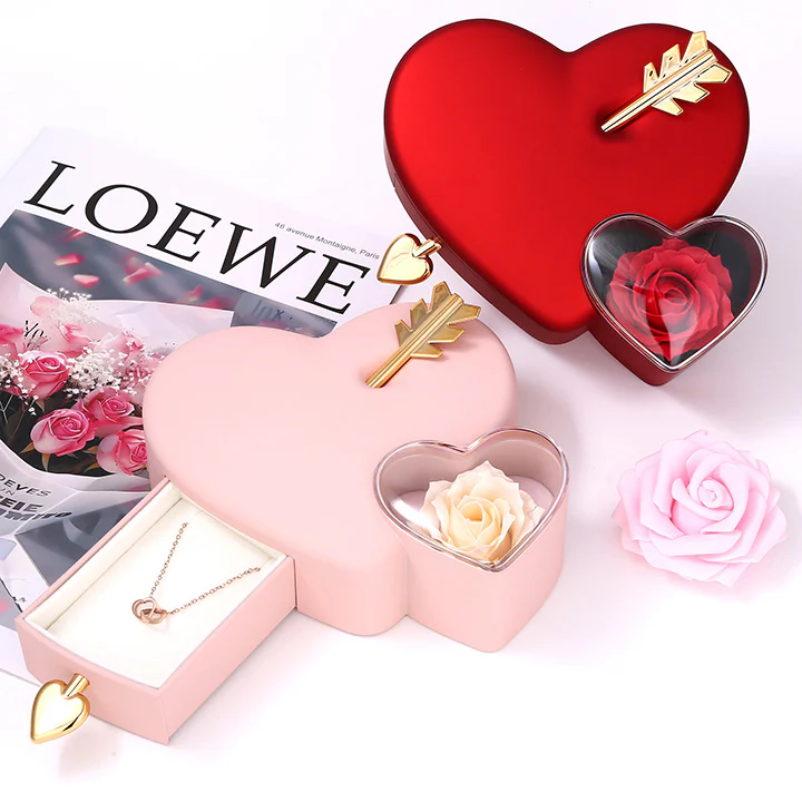 Amour Rosenbox - mit versteckter Gravur-Doppelherzkette - Image 13