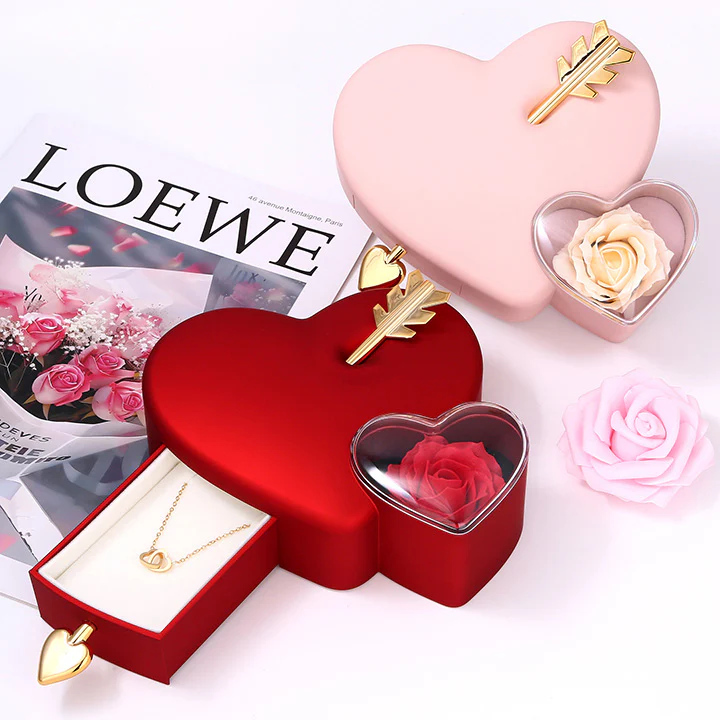 Amour Rosenbox - mit versteckter Gravur-Doppelherzkette - Image 4