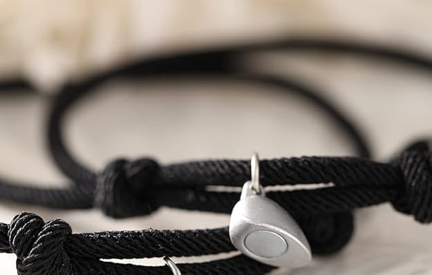 Magnetische Partner Armbänder Set mit Initialen - Image 7