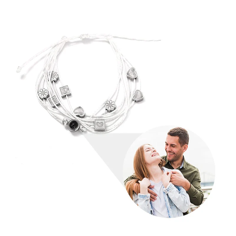 Personalisiertes Fotoarmband mit Liebesanhängern - Image 3