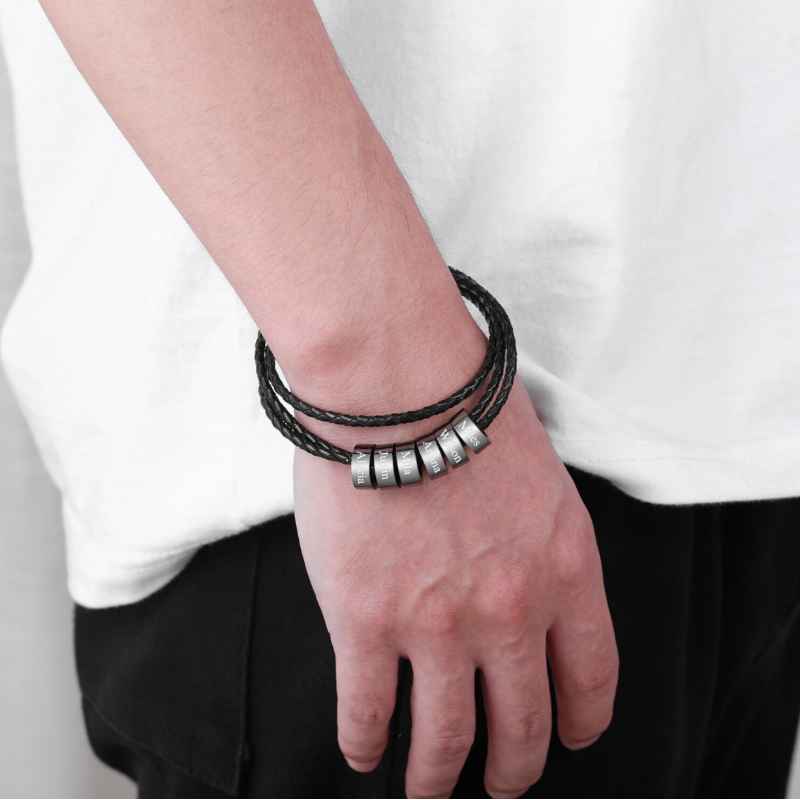 Personalisiertes Lederarmband mit Namensringen - Image 7