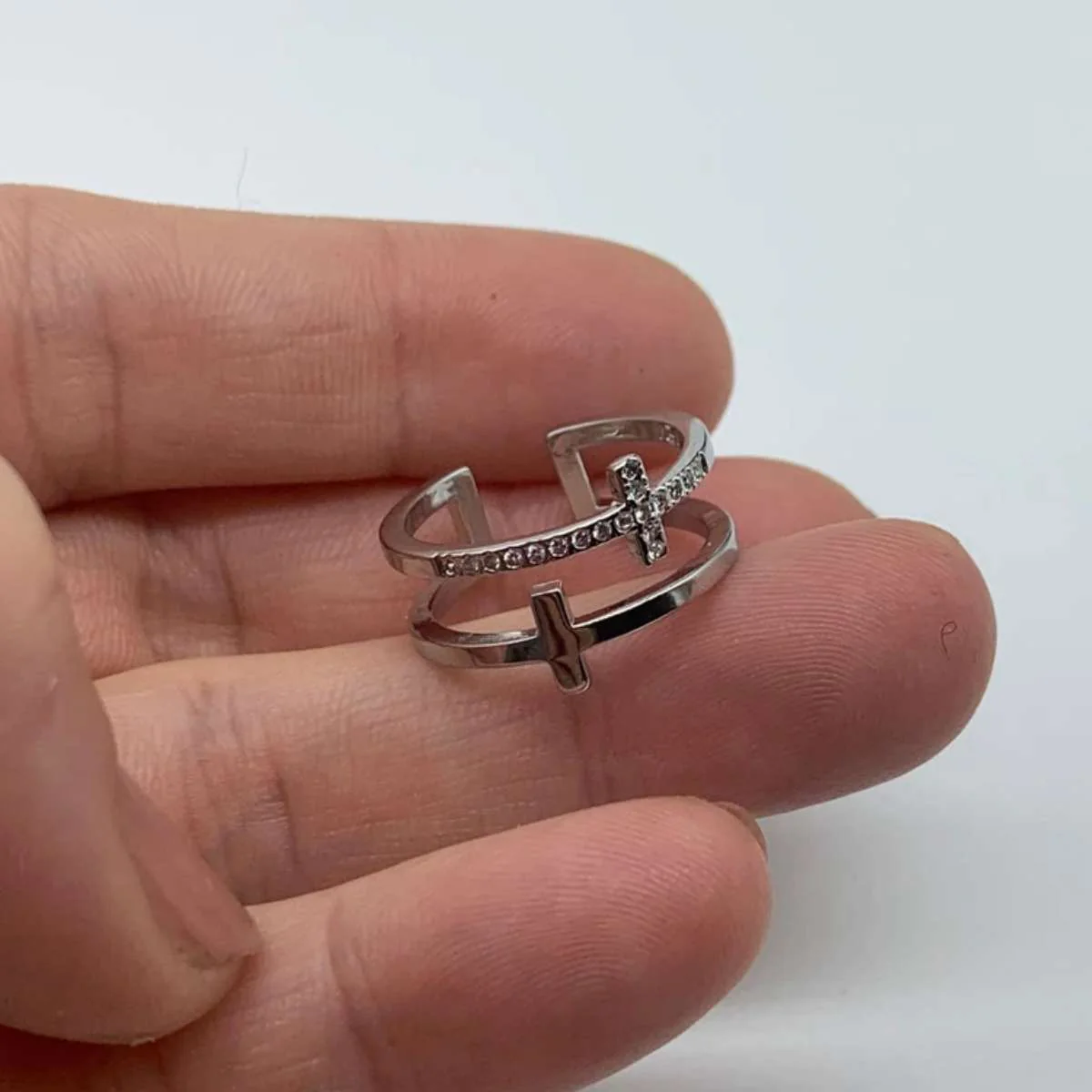 Verstellbarer Kreuz Ring - Cubic Zirkonia Steine - Image 8