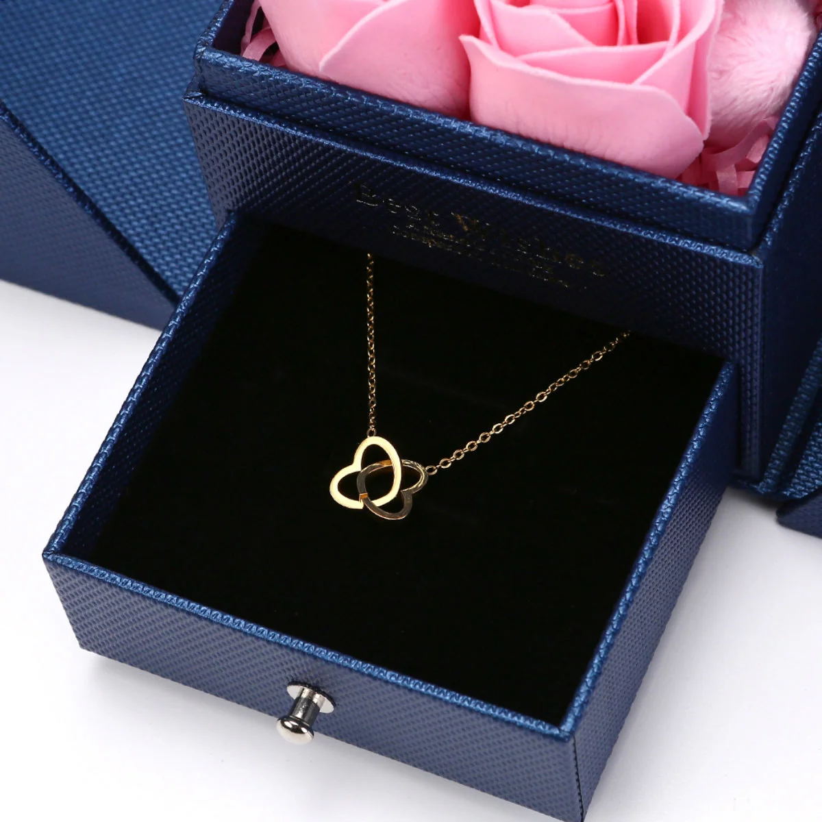 Rosenbär Box - Gravierte Halskette & ewige Rosen - Image 8