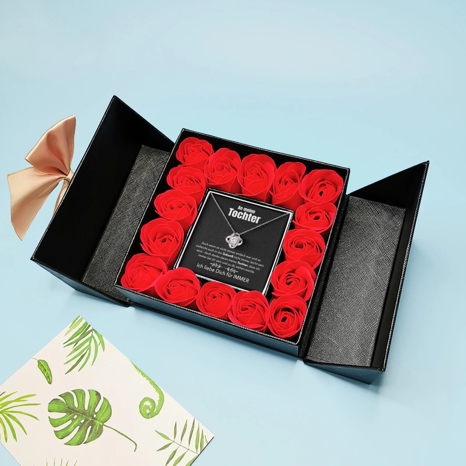 Aufklappbare Rosenbox mit 14k Weißgold Ausführung Halskette - Image 10